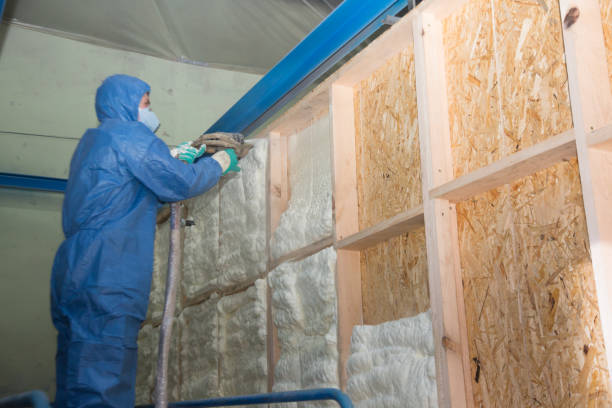 Best Garage Insulation Installation  in Manorville, NY